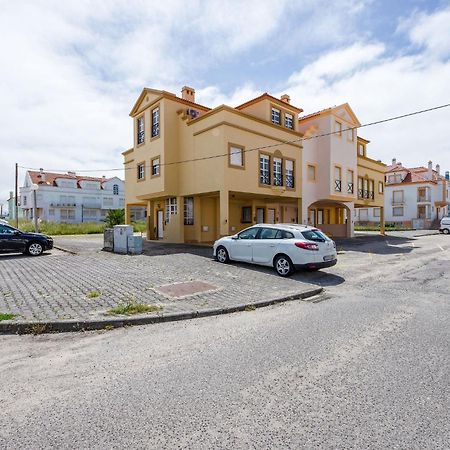 Апартаменти Baleal Pointsurprise House Екстер'єр фото
